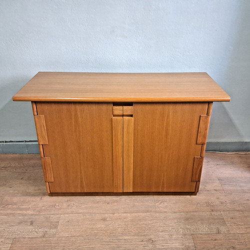 Piccola credenza anni 70 - piccola,
