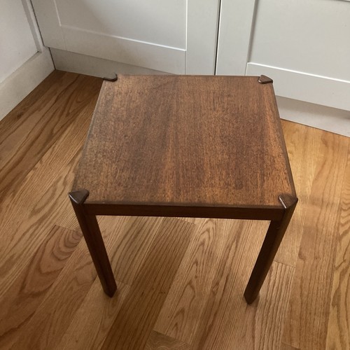 Piccolo tavolo vintage - , metà